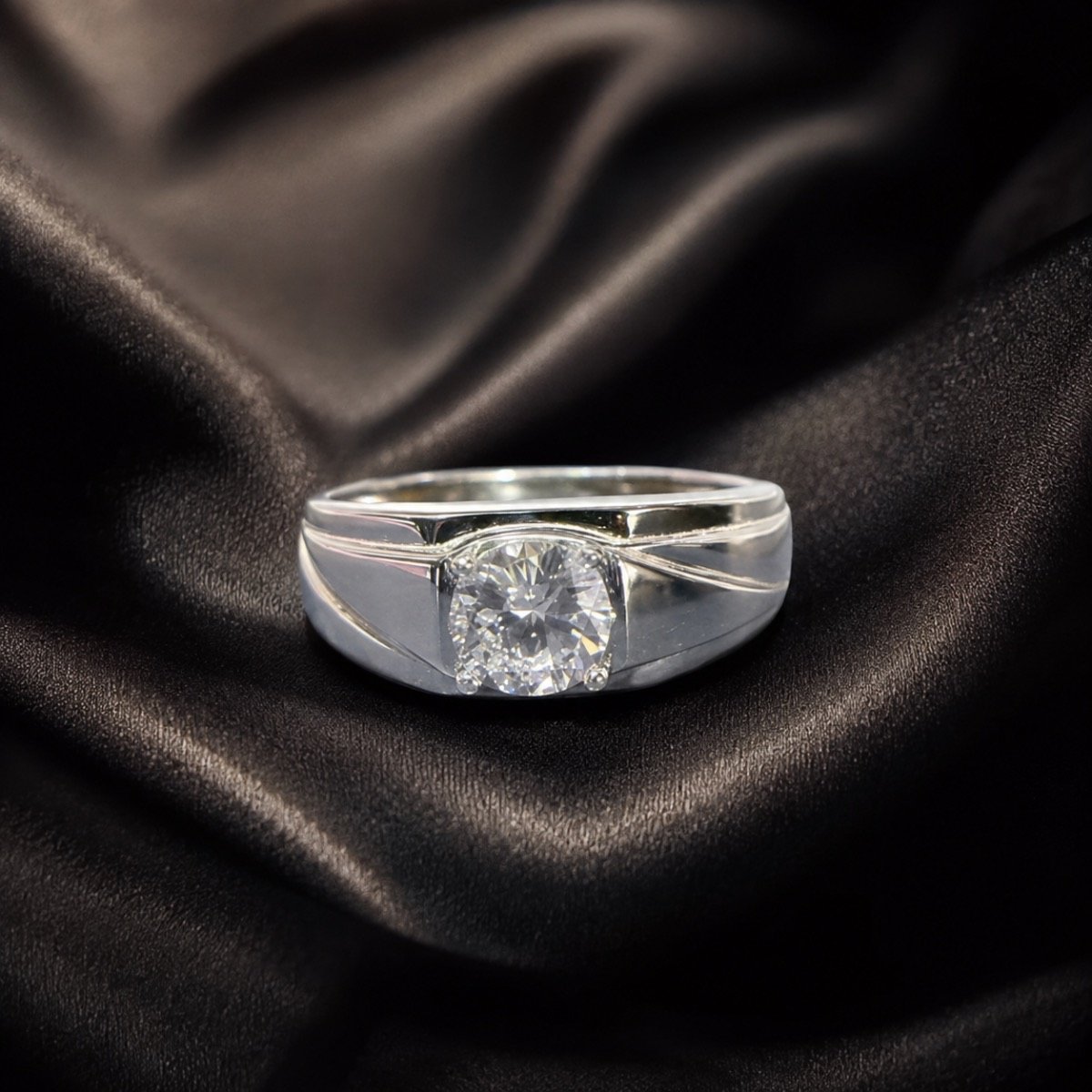 Titan Solitaire Band Ring — 925 sterling silver rings