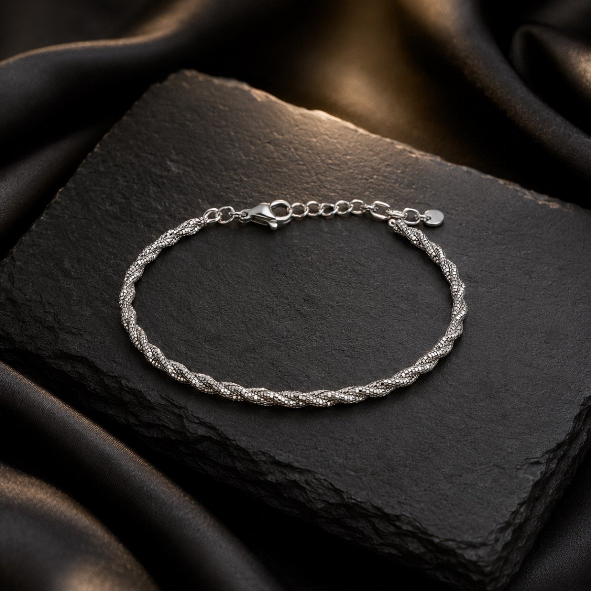 Veyra Twisted Rope Bracelet — 925 sterling silver kada
